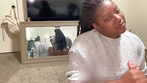 Ebony ebony milf with a huge ass sucks and gets a cunnilingus