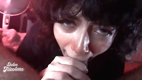 Brunette with a big ass and a sexy face sucking a big cock