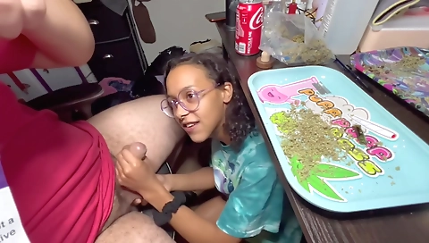 Blonde amateur blonde video show with a brunette 07d