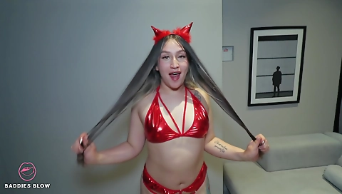 Amateur brunette with a tattooed pussy fucked by her lover