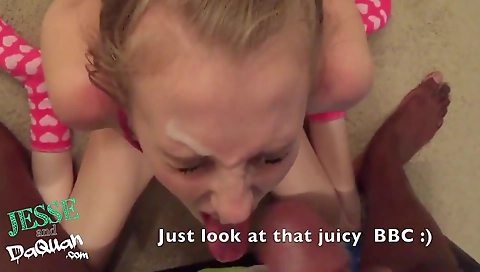 Blonde milf with a nice face and ass gets a facial