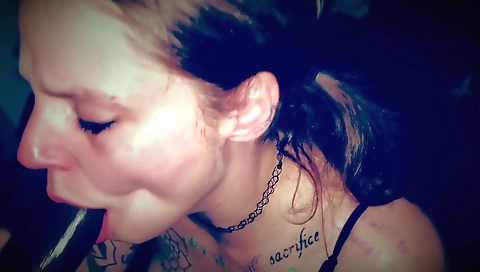 Brunette 18+ gets her pussy pounded in homemade scene