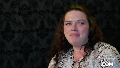 I'm fucking a really hard big cock with a real black cunt in my mouth