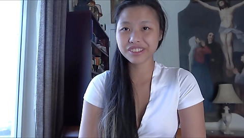 Asian brunette gets fucked by boyfriend in the bedroom