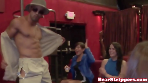 Amateur interracial threesome with a blonde and brunette