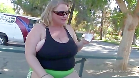 Bbw Sienna Hills Engulfs Bbc In Her Tight Snatch - Teaser Video