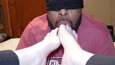 I love sucking dick and fucking the cock in amateur pov