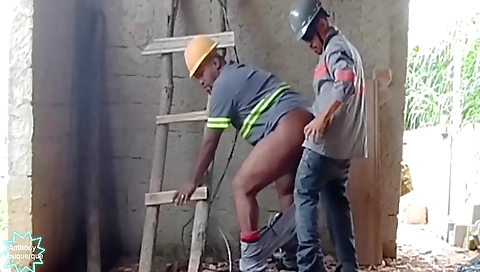 Hot amateur black girl fucked in doggy and missionary